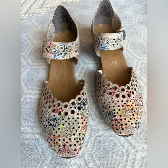 RIEKER Mirjam 53 Mary Jane Leather Pumps Beige Multi Women’s EU 39 / US 8 - Picture 3 of 16